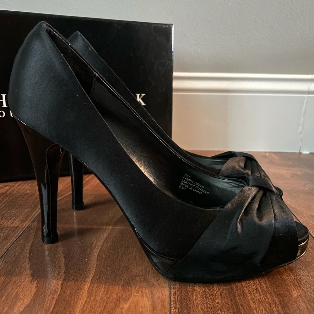 WHBM Ray black satin peep platform heel - Picture 5 of 9